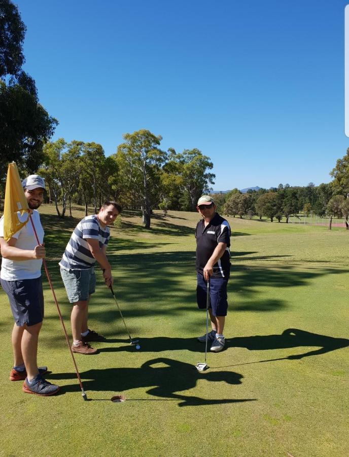 Kandos Fairways Motel Zewnętrze zdjęcie